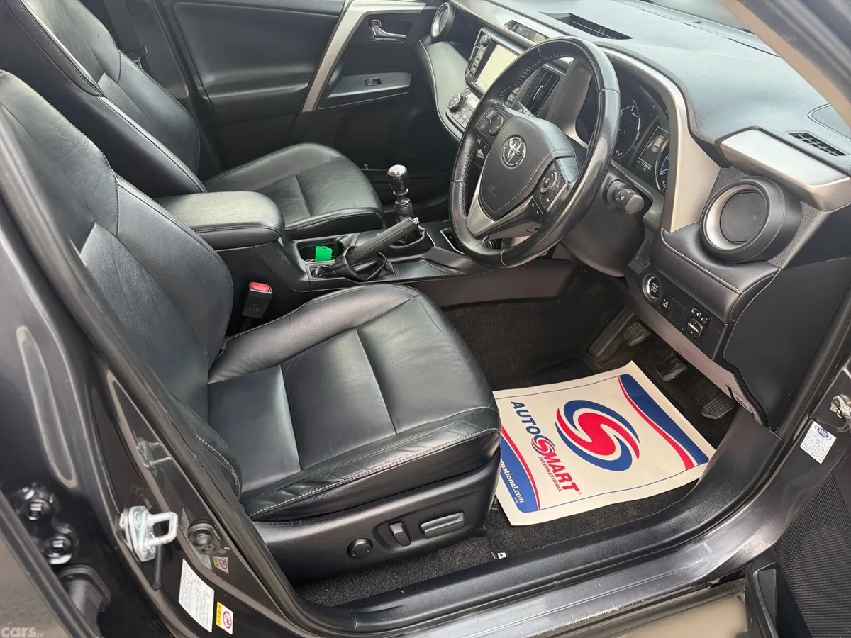 Toyota RAV4 SUV, Diesel, 2016, Grey