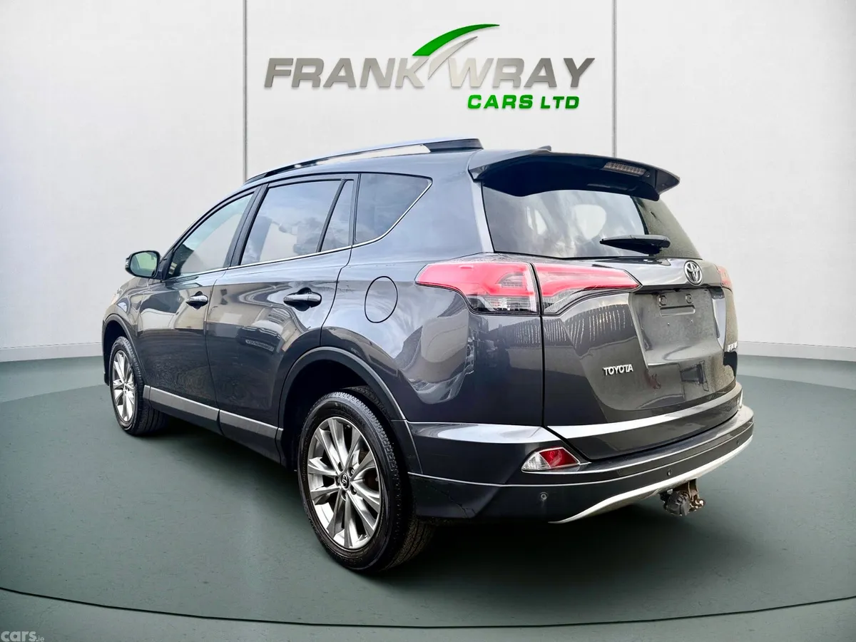 Toyota RAV4 SUV, Diesel, 2016, Grey
