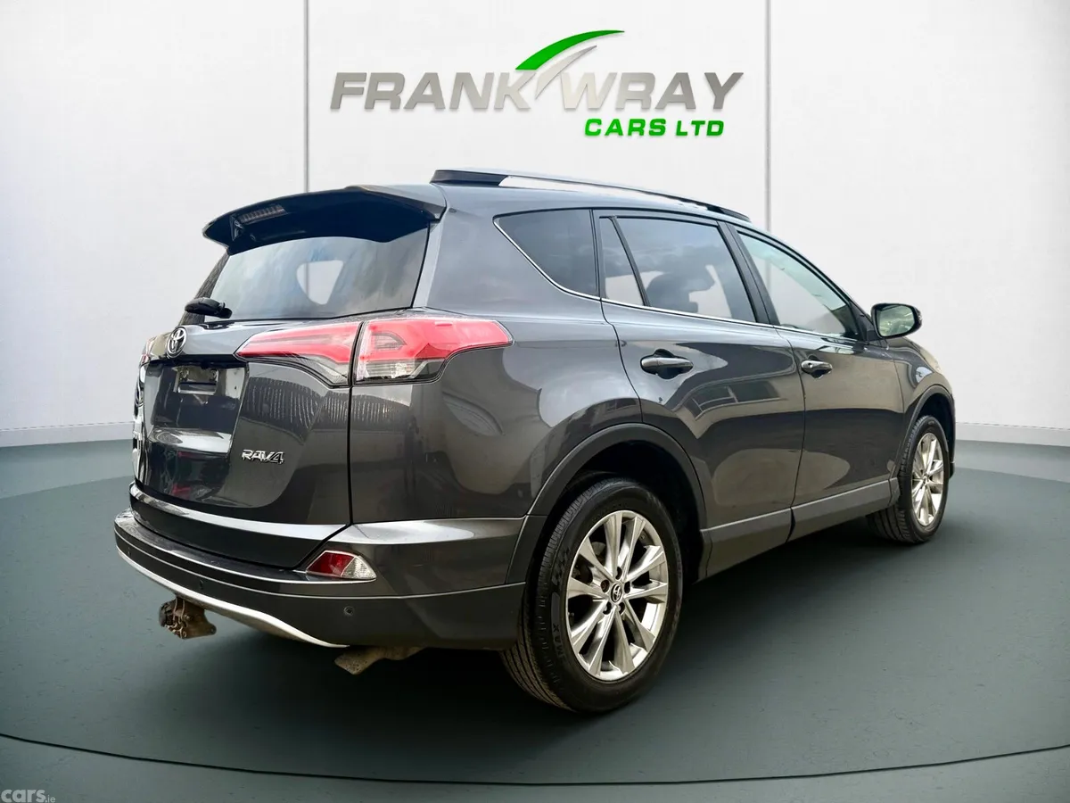 Toyota RAV4 SUV, Diesel, 2016, Grey
