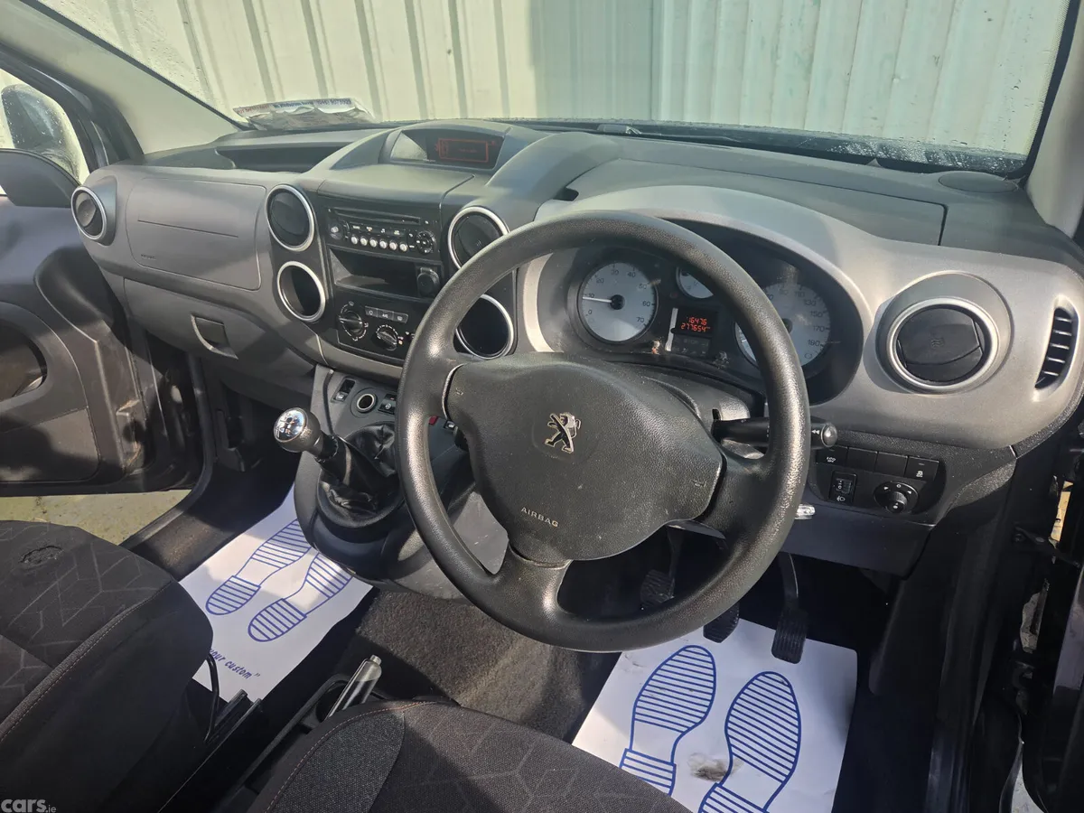 Peugeot Partner Tepee Estate, Diesel, 2018, Grey