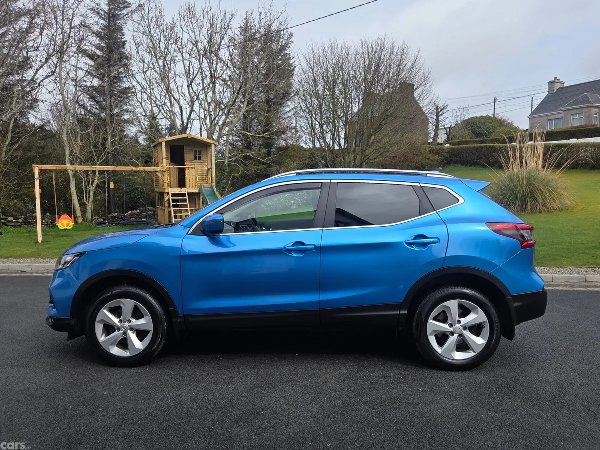 Nissan Qashqai MPV, Diesel, 2019, Blue