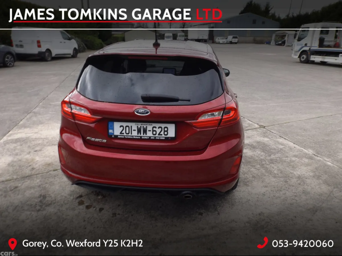 Ford Fiesta Hatchback, Petrol, 2020, Red