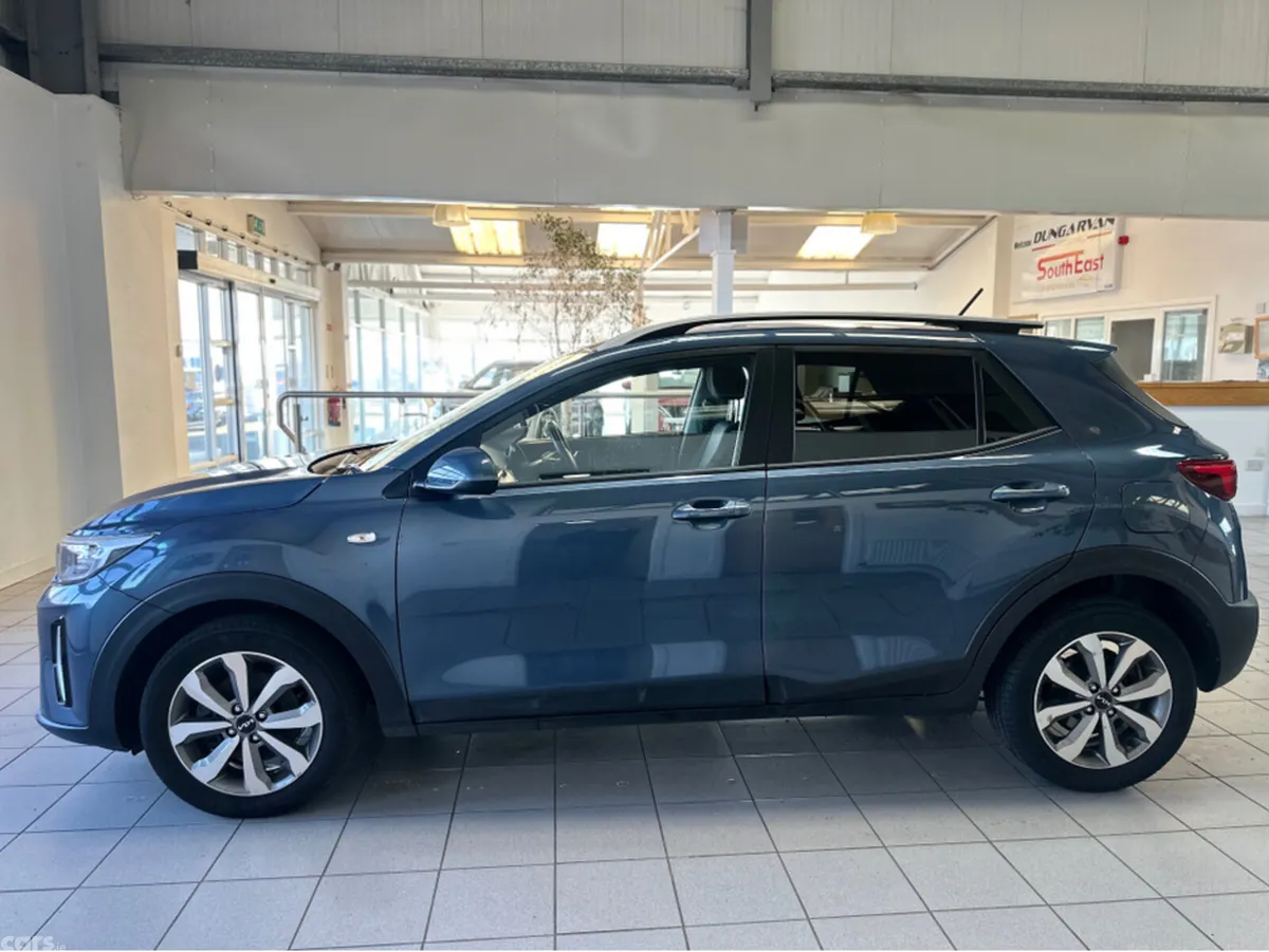 Kia Stonic SUV, Petrol, 2024, Blue