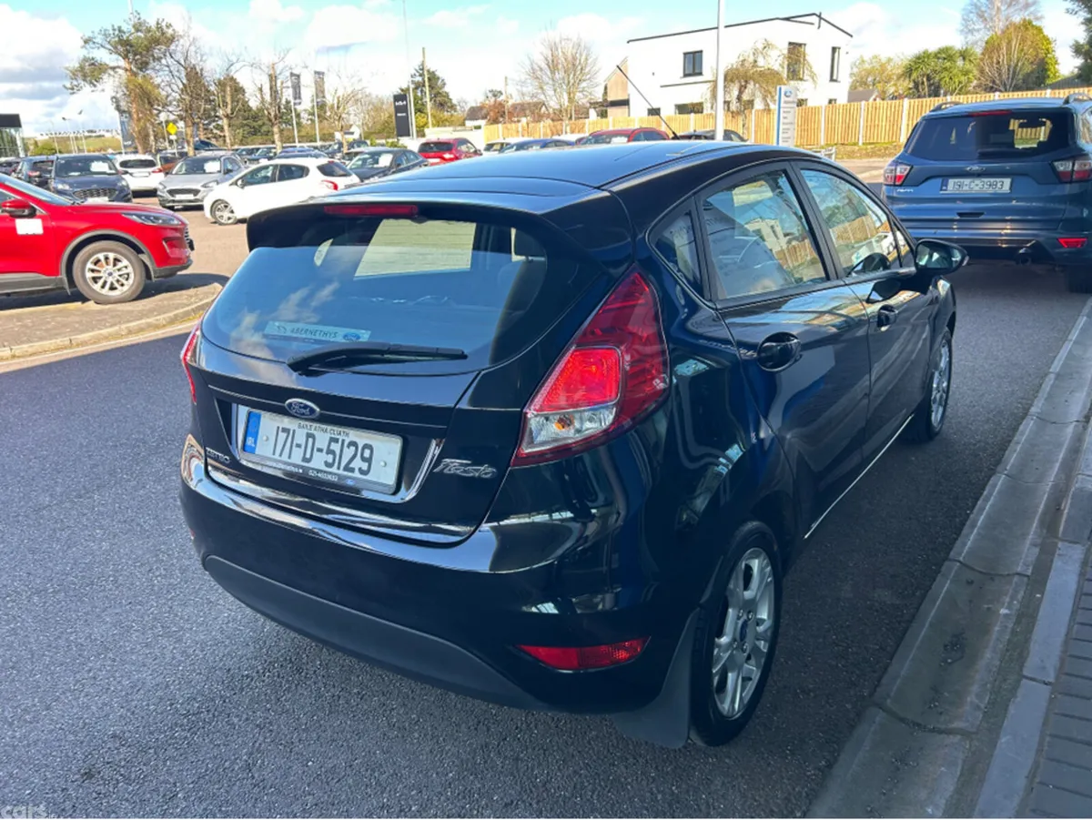 Ford Fiesta Hatchback, Petrol, 2017, Black