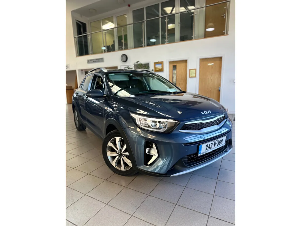 Kia Stonic SUV, Petrol, 2024, Blue