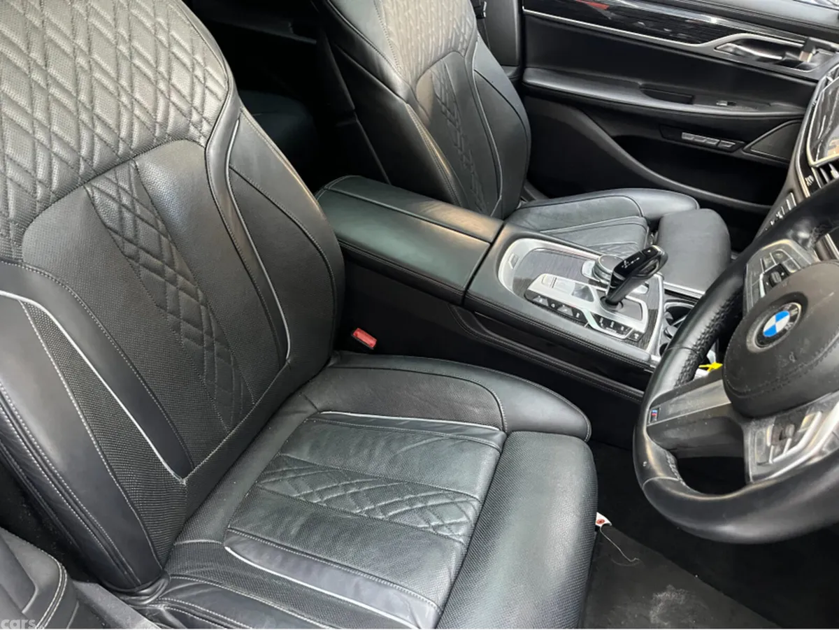 BMW 7-Series Saloon, Petrol Plug-in Hybrid, 2017, Black
