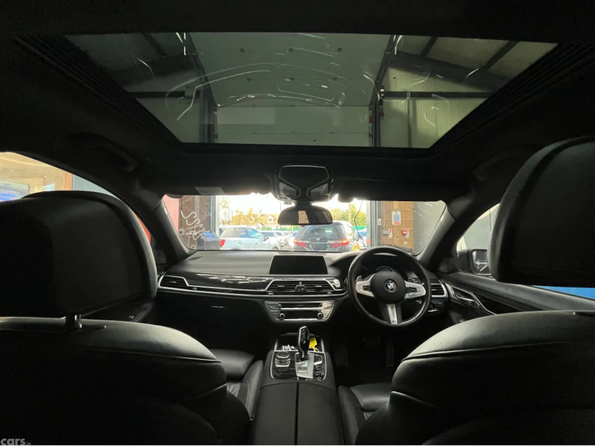 BMW 7-Series Saloon, Petrol Plug-in Hybrid, 2017, Black