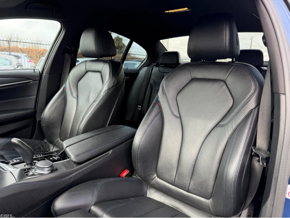 BMW 5-Series Saloon, Petrol Plug-in Hybrid, 2023, Blue