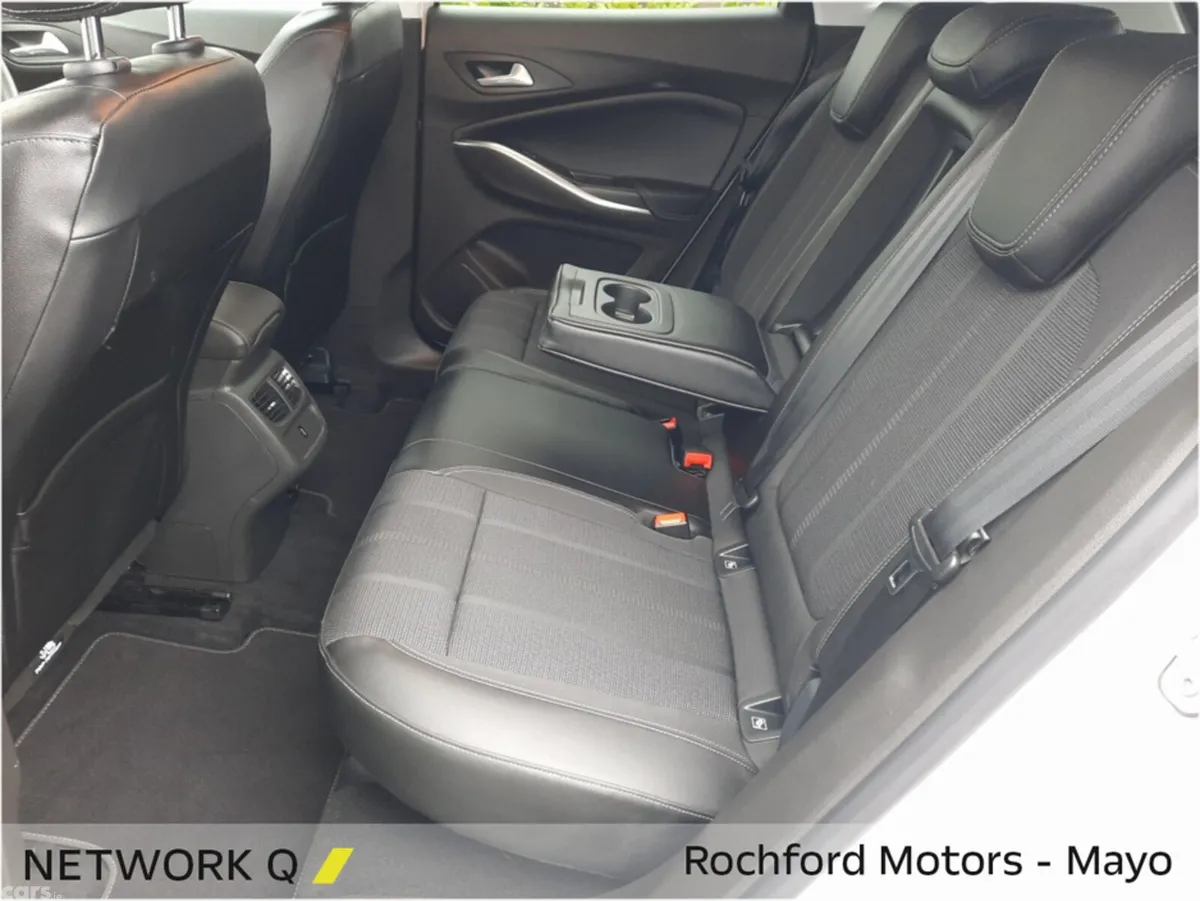 Opel Grandland MPV, Petrol, 2024, White