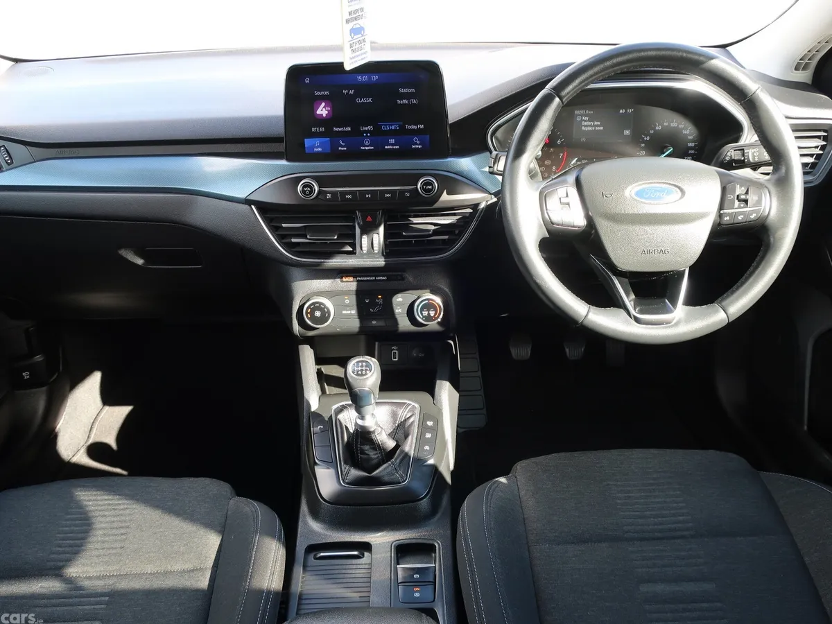 Ford Focus Hatchback, Petrol Hybrid, 2021, Blue