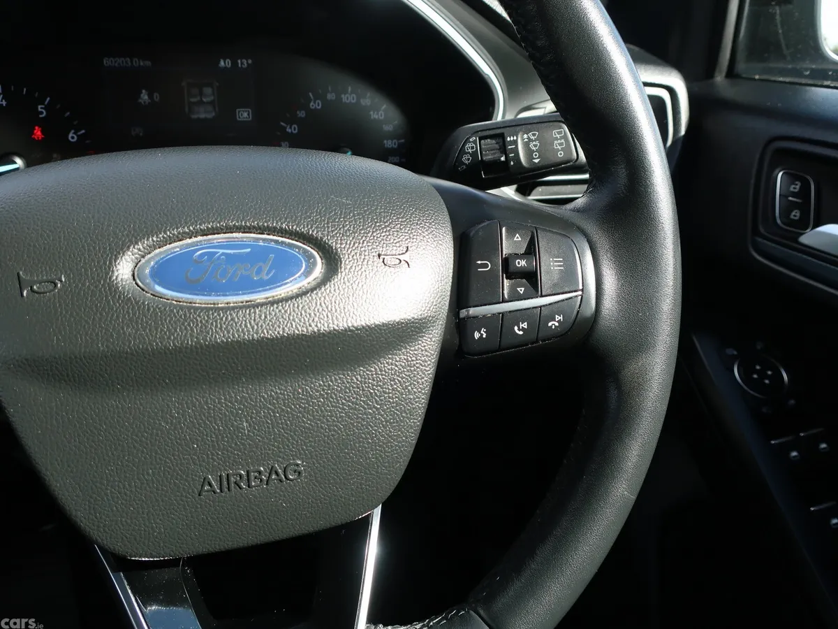 Ford Focus Hatchback, Petrol Hybrid, 2021, Blue
