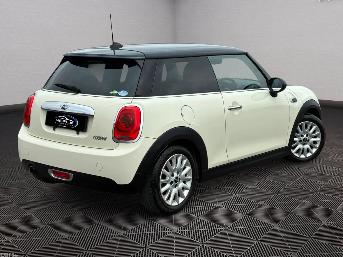 Mini Cooper Hatchback, Petrol, 2016, White