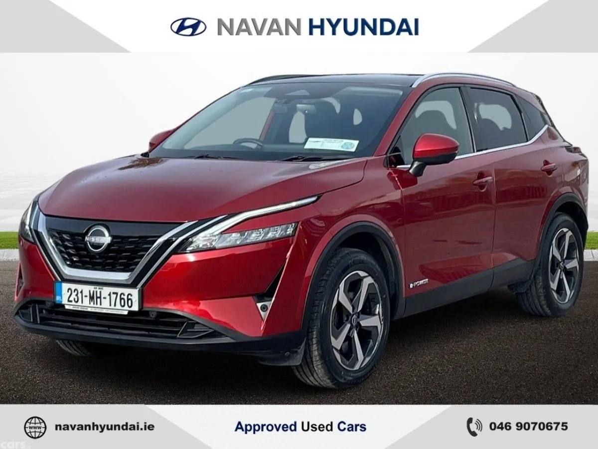 Nissan Qashqai MPV, Petrol Hybrid, 2023, Red