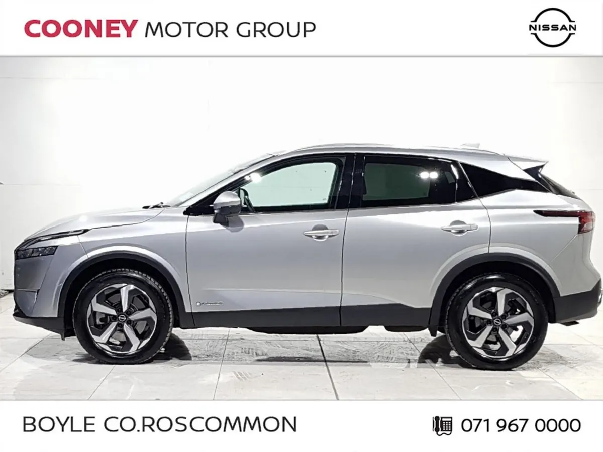 Nissan Qashqai MPV, Petrol Hybrid, 2023, Grey