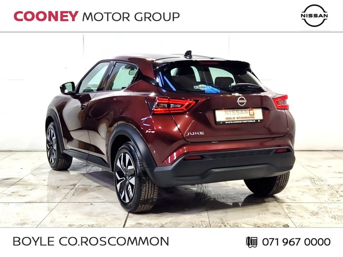 Nissan Juke SUV, Petrol, 2021, Red