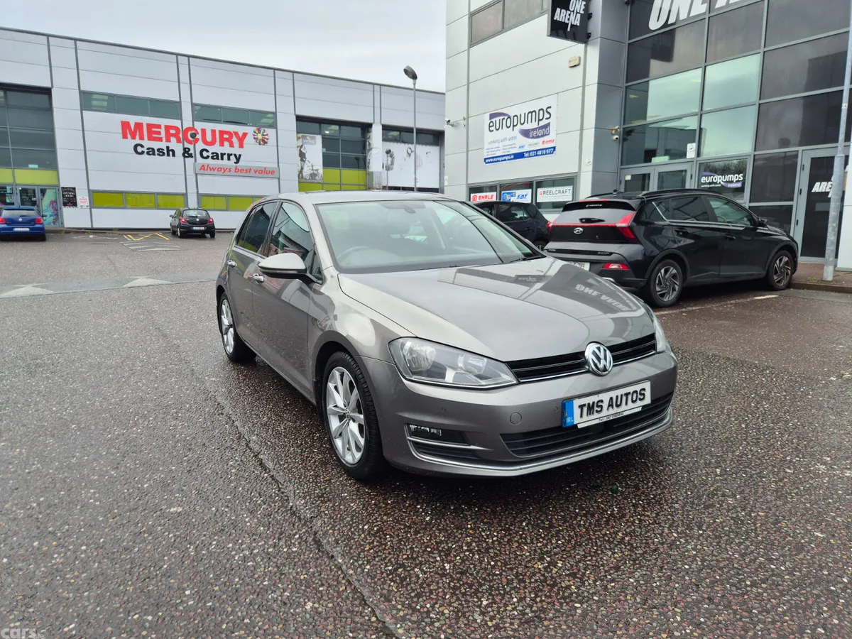 Volkswagen Golf Hatchback, Petrol, 2014, Grey