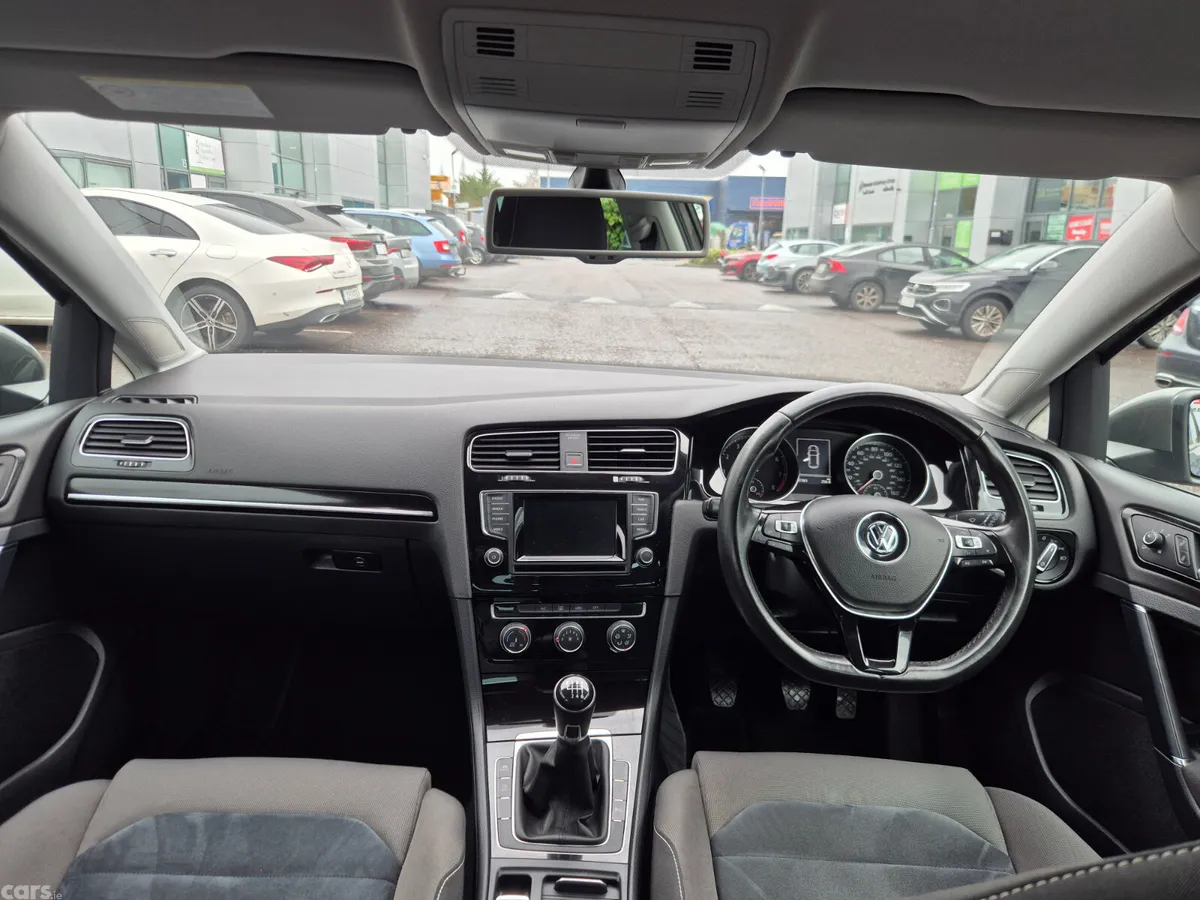 Volkswagen Golf Hatchback, Petrol, 2014, Grey