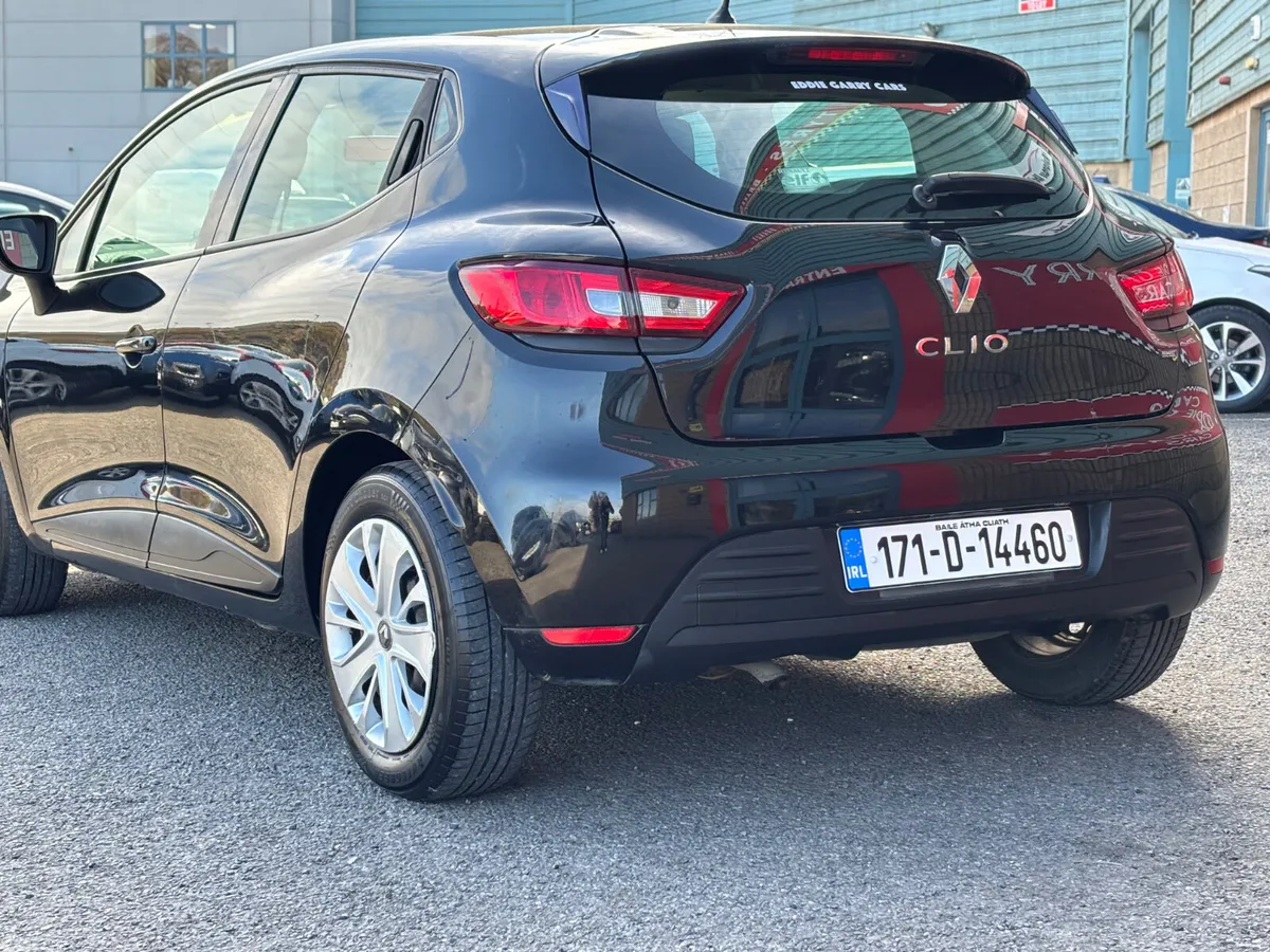 Renault Clio Hatchback, Petrol, 2017, Black