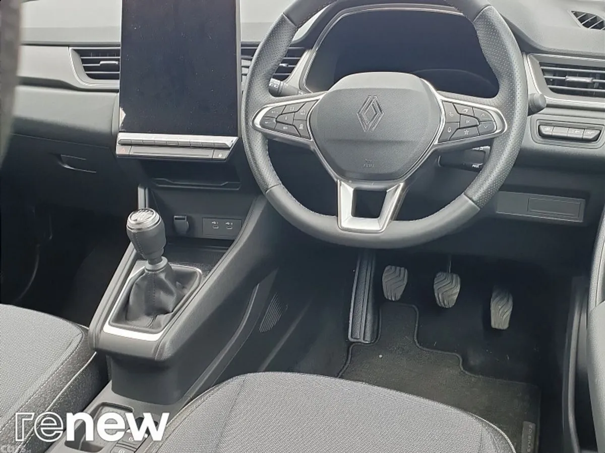 Renault Symbioz Hatchback, Petrol, 2025, White