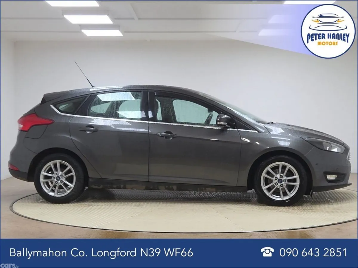 Ford Focus Hatchback, Diesel, 2016, Grey