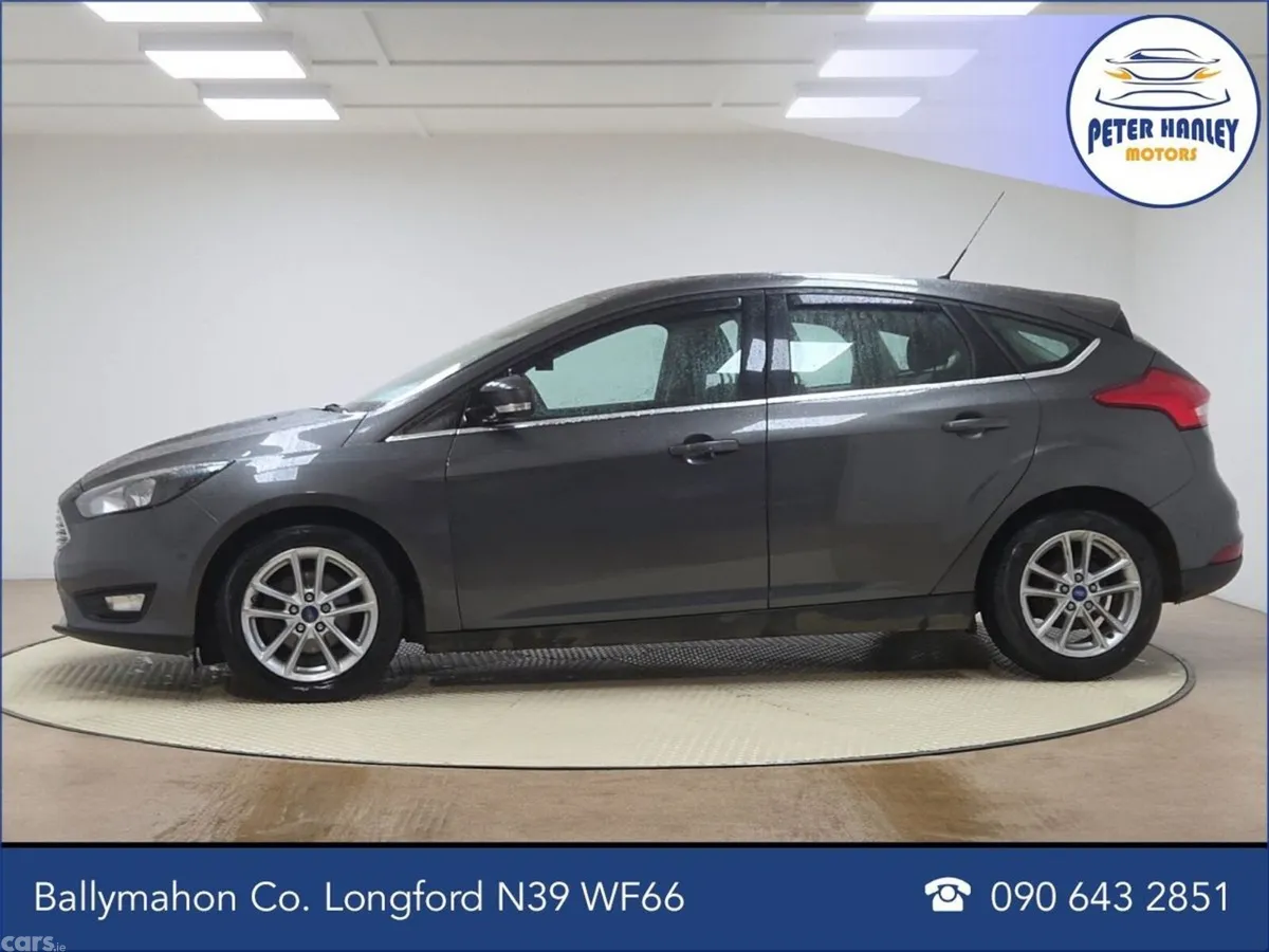 Ford Focus Hatchback, Diesel, 2016, Grey