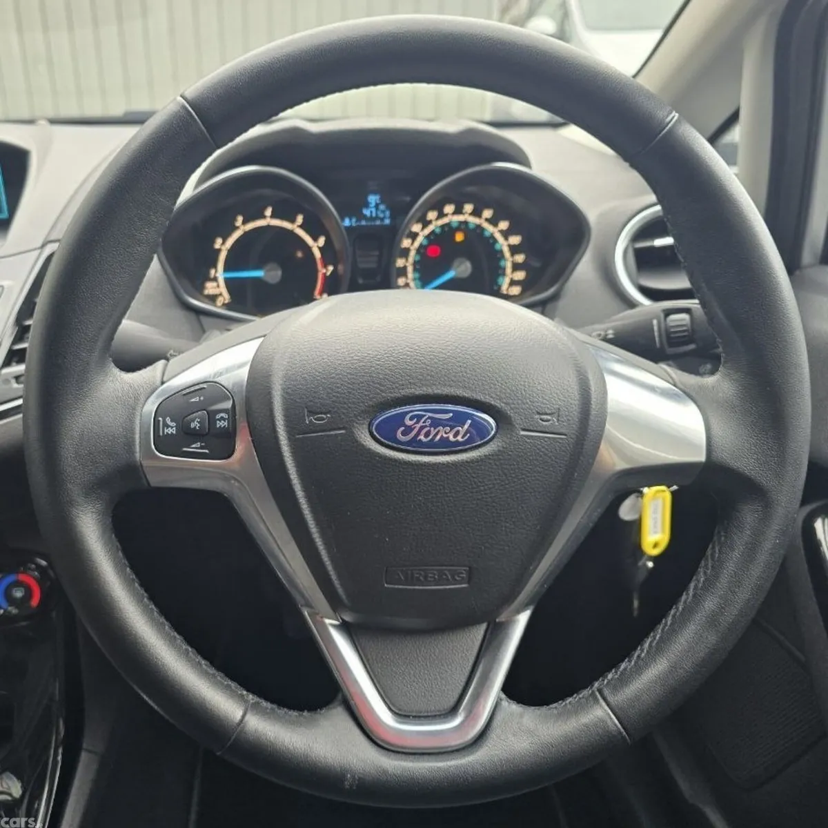 Ford Fiesta Hatchback, Petrol, 2015, Silver