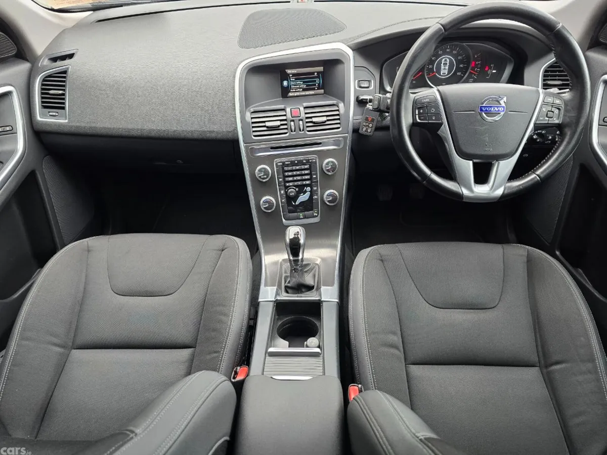 Volvo XC60 SUV, Diesel, 2014, Blue