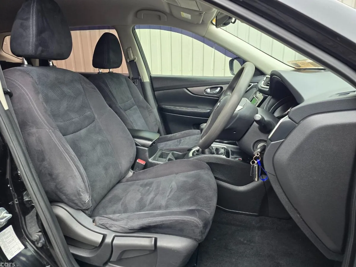 Nissan X-Trail SUV, Diesel, 2015, Black