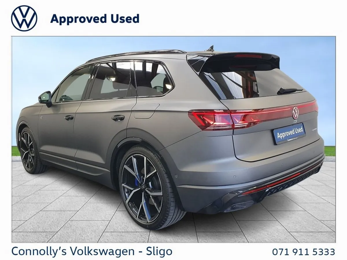 Volkswagen Touareg SUV, Petrol Plug-in Hybrid, 2026, Grey