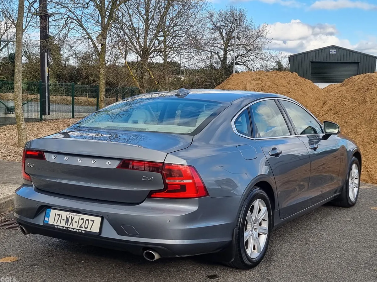 Volvo S90 Saloon, Diesel, 2017, Grey
