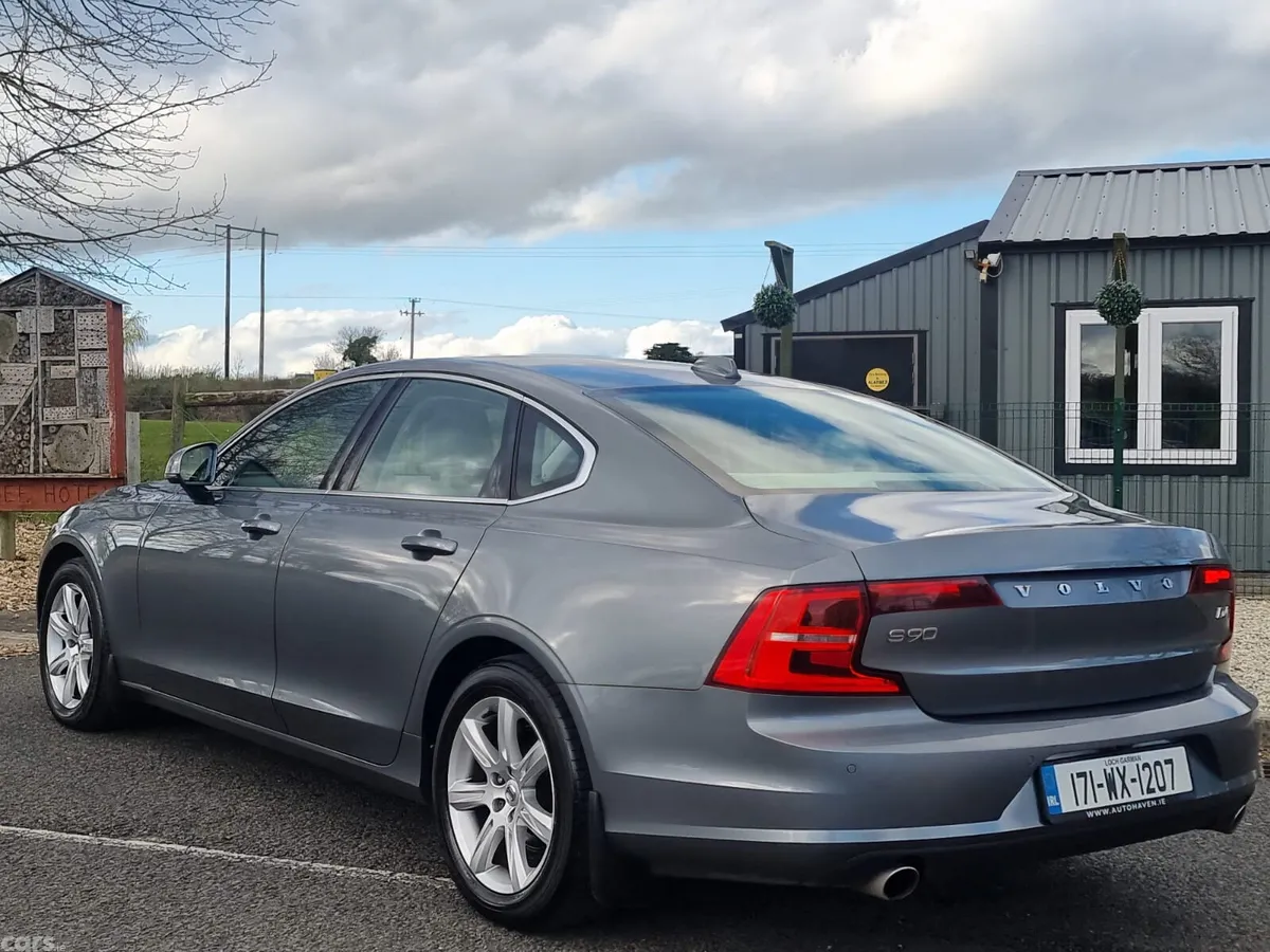 Volvo S90 Saloon, Diesel, 2017, Grey