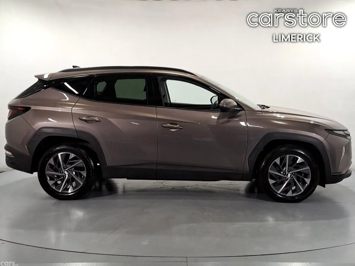 Hyundai Tucson SUV, Diesel, 2022, Brown