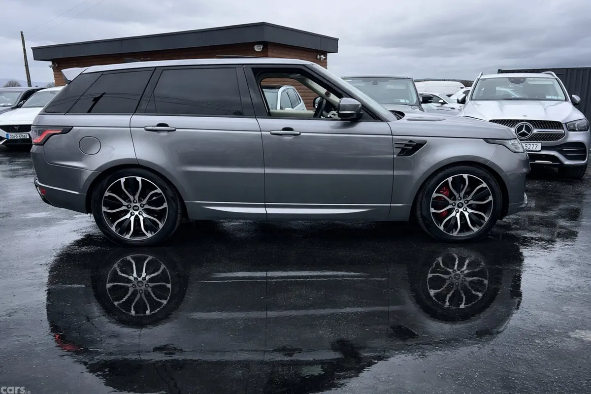 Land Rover Range Rover SUV, Petrol Plug-in Hybrid, 2022, Grey