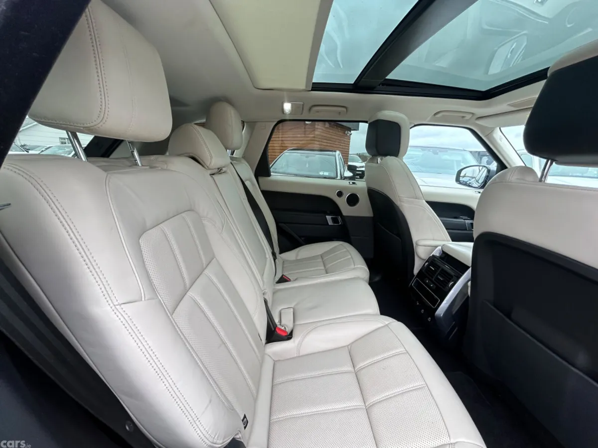 Land Rover Range Rover SUV, Petrol Plug-in Hybrid, 2022, Grey