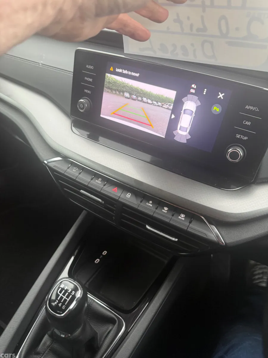 Skoda Octavia Saloon, Diesel, 2022, Grey