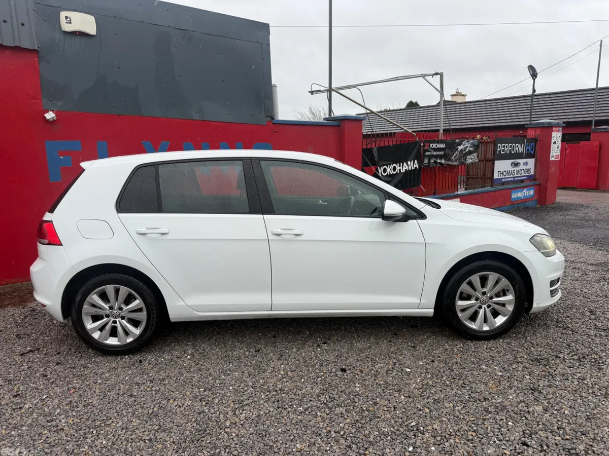 Volkswagen Golf Hatchback, Petrol, 2013, White
