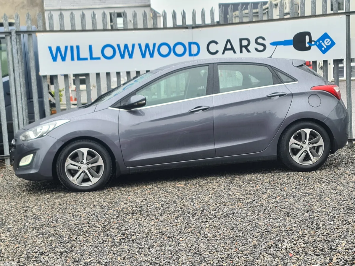 Hyundai i30 Hatchback, Diesel, 2016, Grey