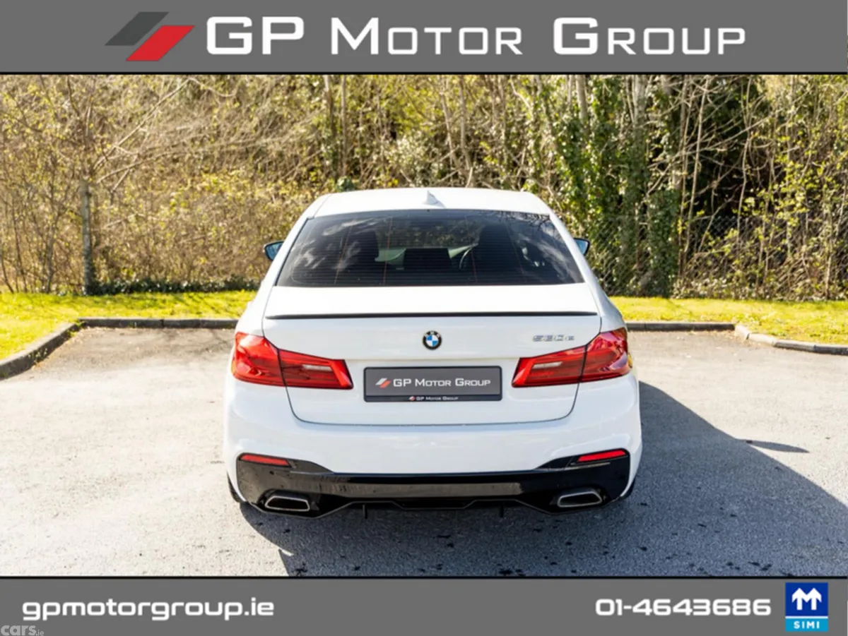 BMW 5-Series Saloon, Petrol Plug-in Hybrid, 2018, White