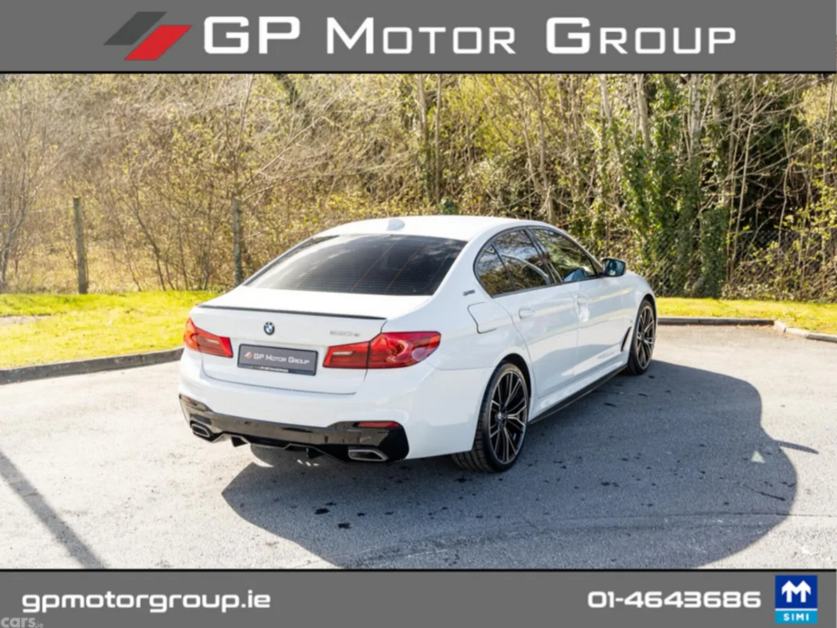 BMW 5-Series Saloon, Petrol Plug-in Hybrid, 2018, White