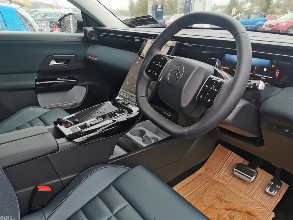 Citroen C5 Aircross MPV, Petrol Hybrid, 2026, Green