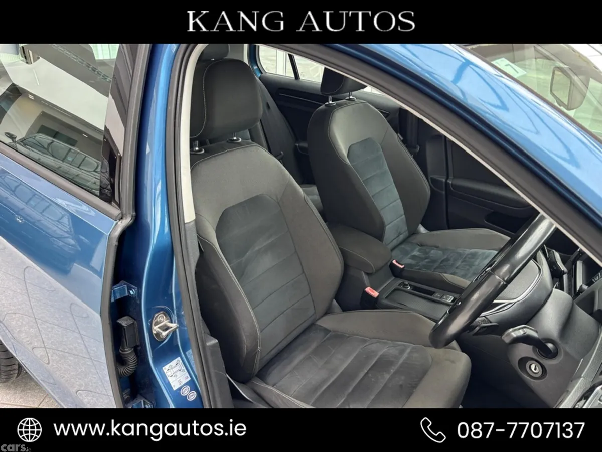 Volkswagen Golf Hatchback, Petrol, 2014, Blue
