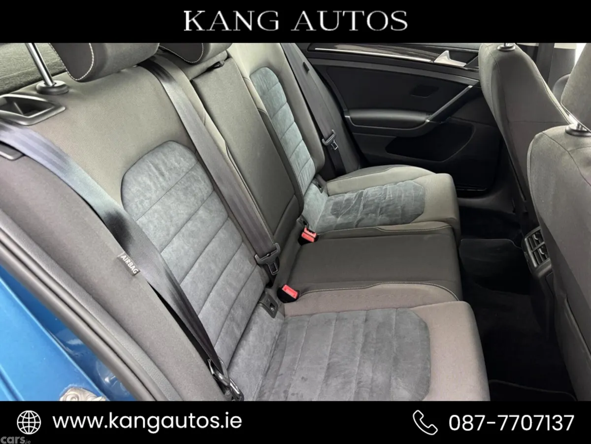 Volkswagen Golf Hatchback, Petrol, 2014, Blue