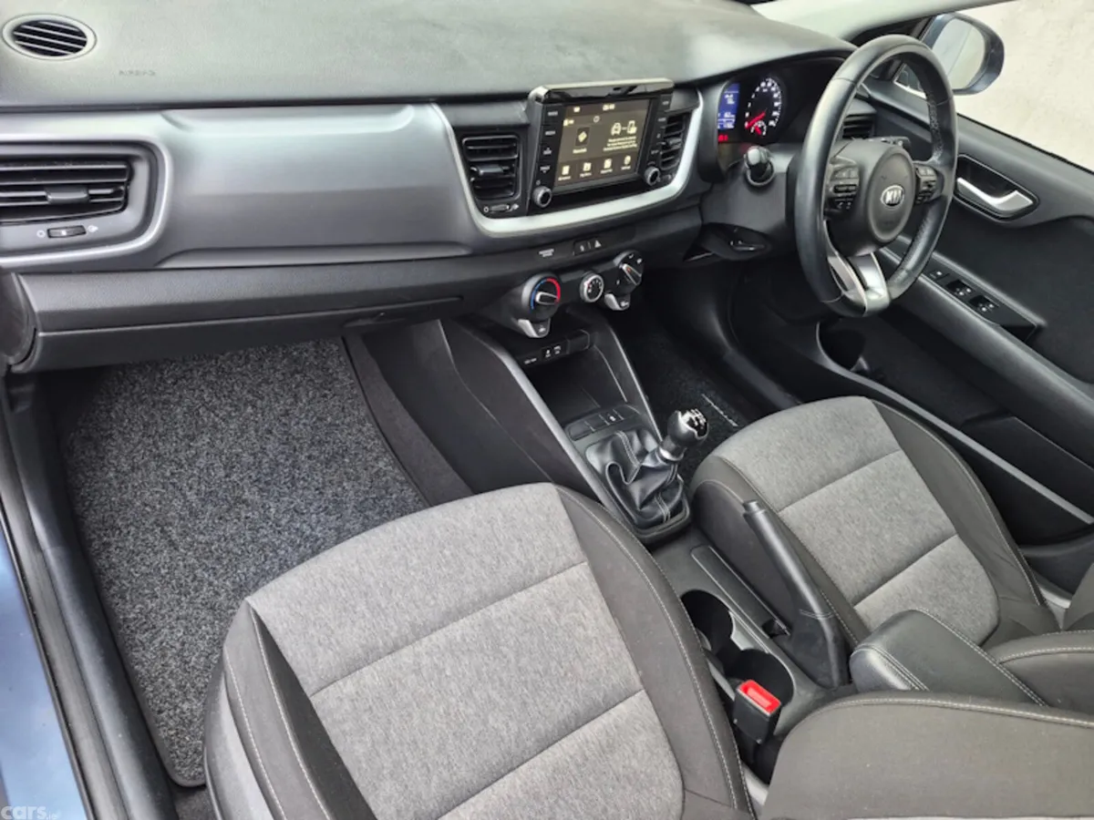 Kia Stonic SUV, Petrol, 2019, Blue