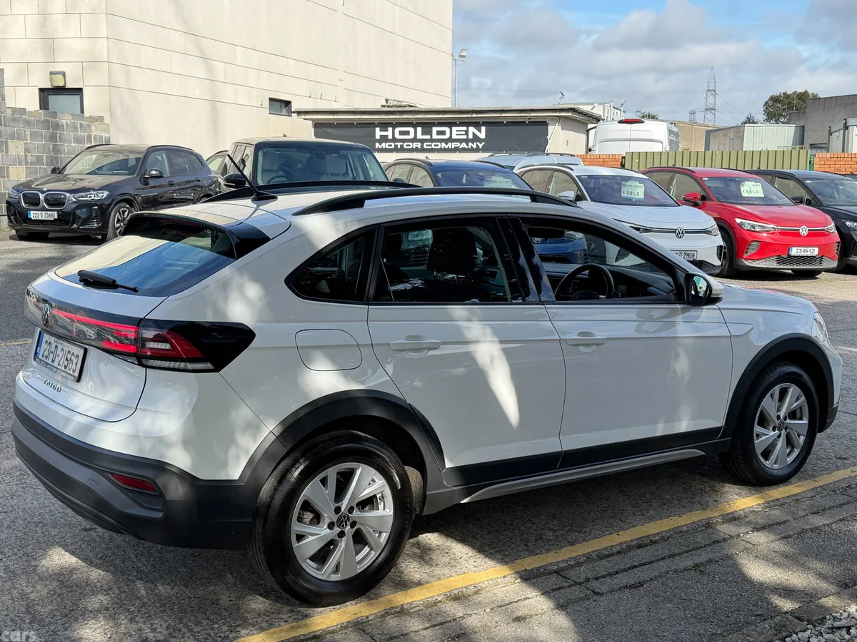 Volkswagen Taigo Estate/Jeep, Petrol, 2023, White