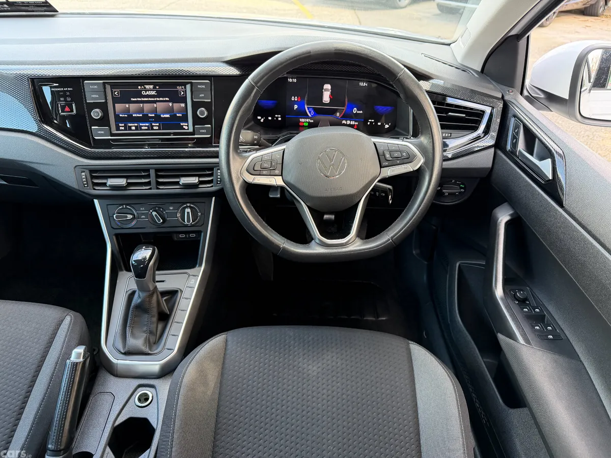 Volkswagen Taigo Estate/Jeep, Petrol, 2023, White