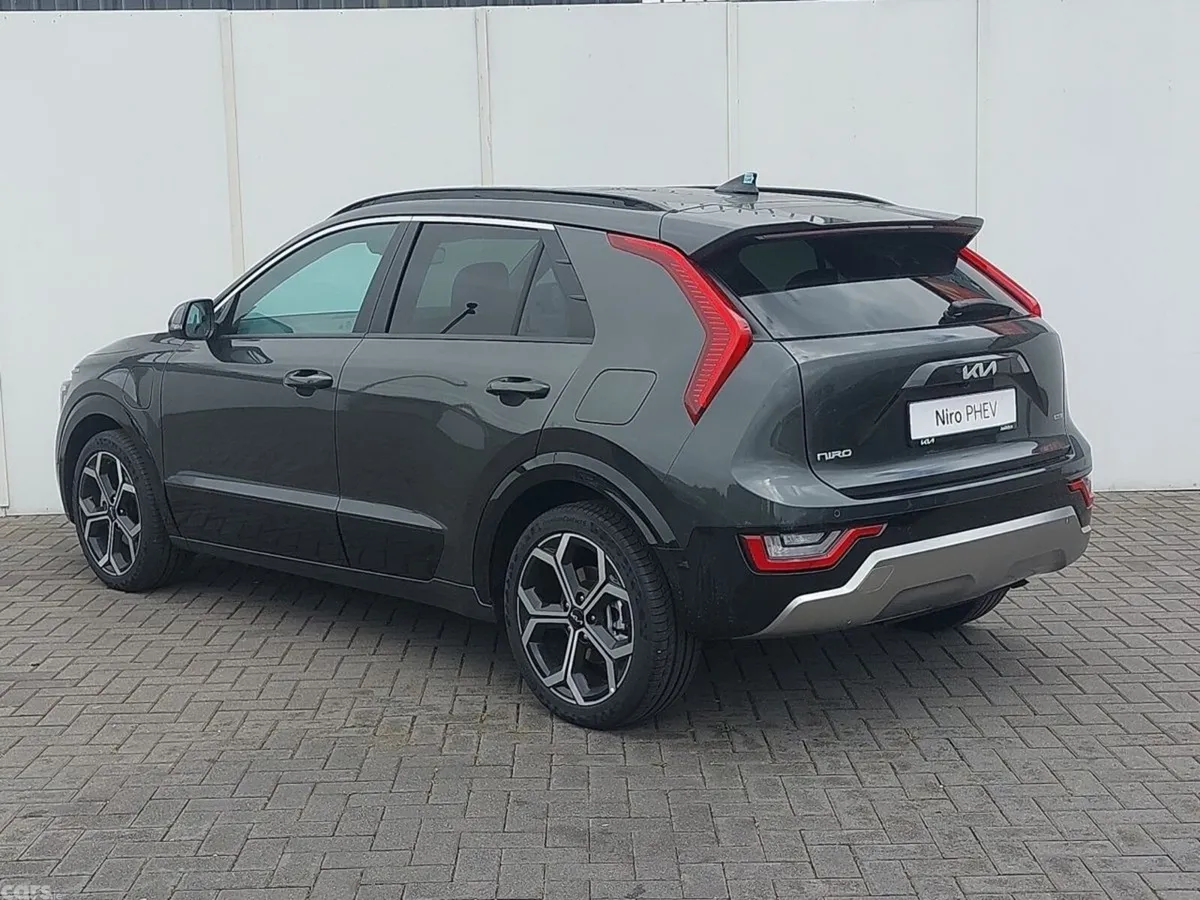 Kia Niro SUV, Petrol Plug-in Hybrid, 2026, Grey