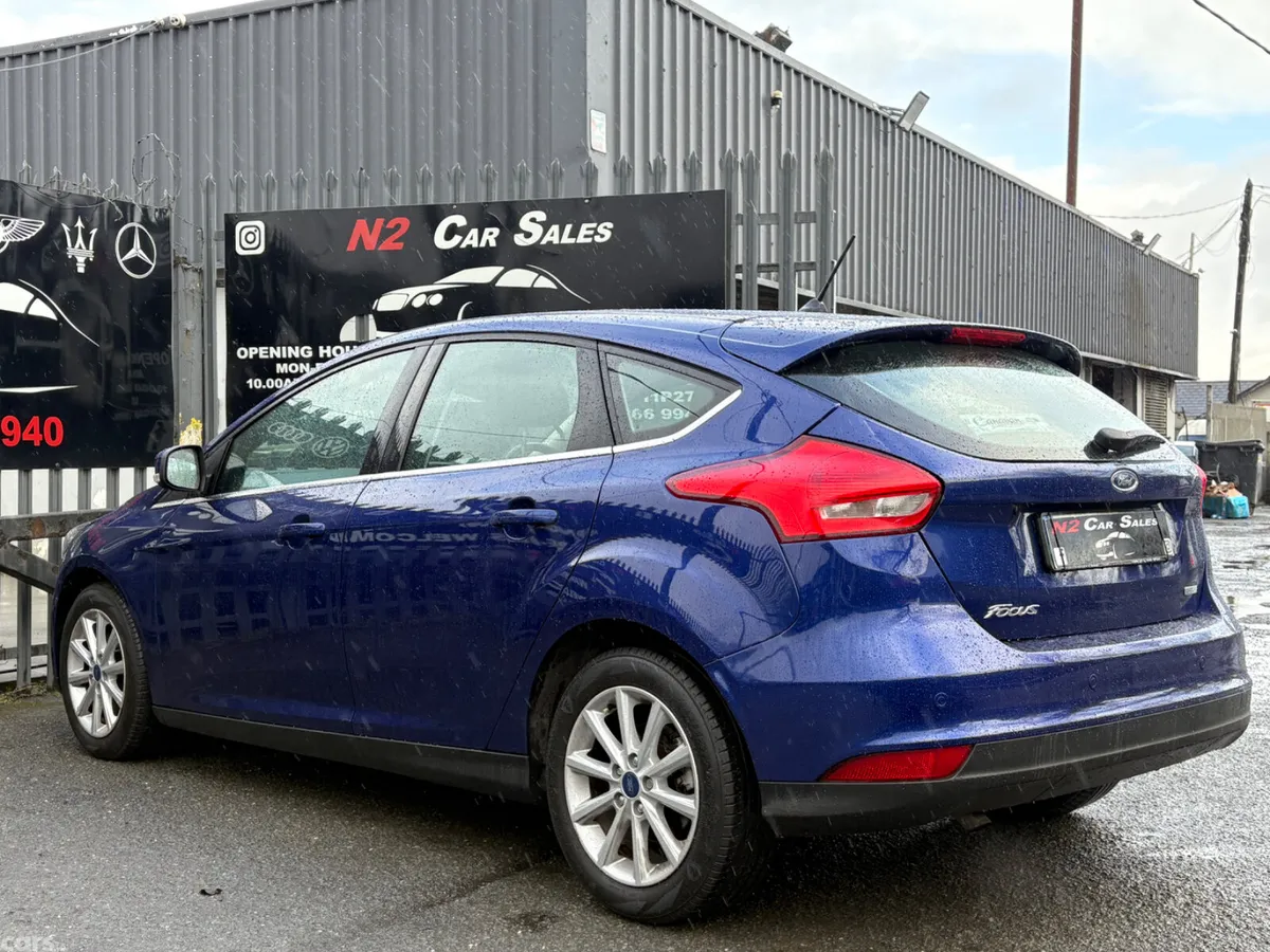 Ford Focus Hatchback, Petrol, 2018, Blue