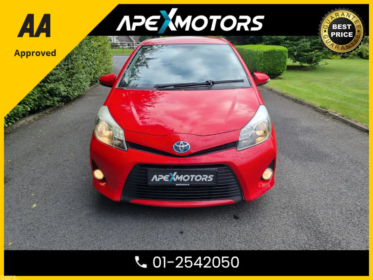 Toyota Yaris Hatchback, Petrol Hybrid, 2014, Red