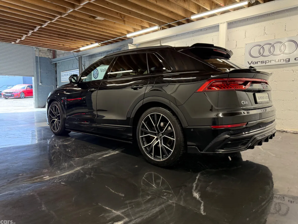 Audi Q8 SUV, Petrol Hybrid, 2022, Black