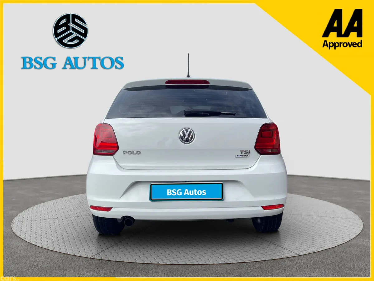 Volkswagen Polo Hatchback, Petrol, 2016, White